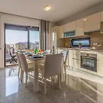 3 Bedroom Gorgeous In Appartement Medulin