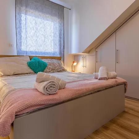 3 Bedroom Gorgeous In *