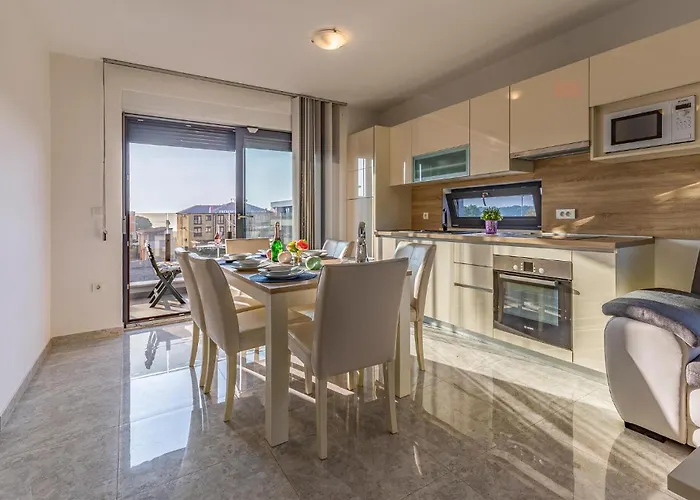 3 Bedroom Cozy In 公寓 梅杜林